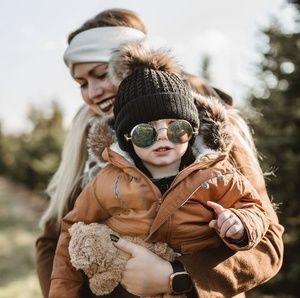 Meet your Posher, Roxanne